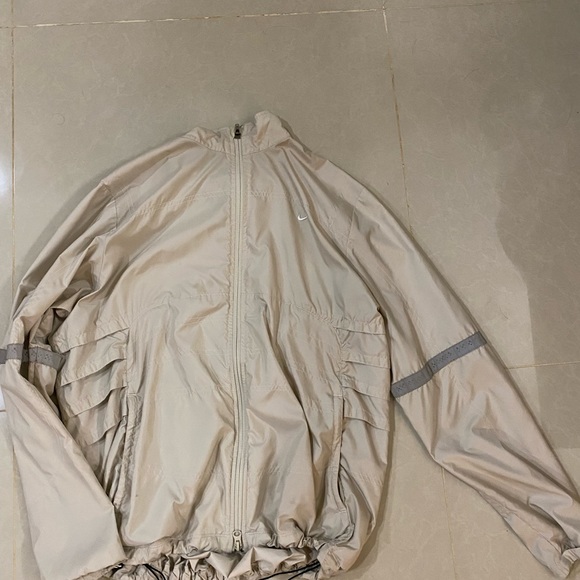 Nike windbreaker - Picture 1 of 3